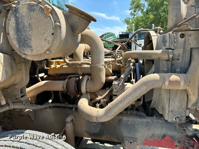 image for item OC9023 1995 White GMC WB  utility / service truck