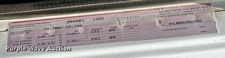 image for item OC9023 1995 White GMC WB  utility / service truck