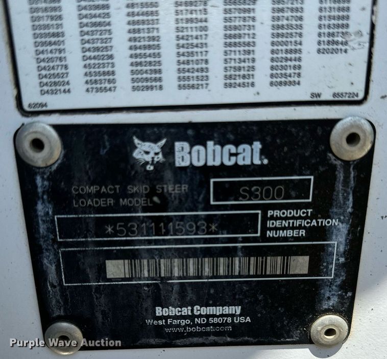 image for item OC9024 2006 Bobcat S300  skid steer loader