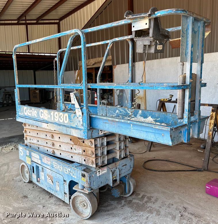 image for item OC9029 Genie GS-1930  scissor lift