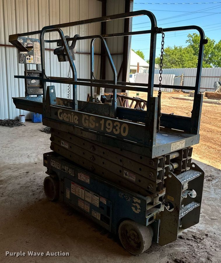 image for item OC9029 Genie GS-1930  scissor lift