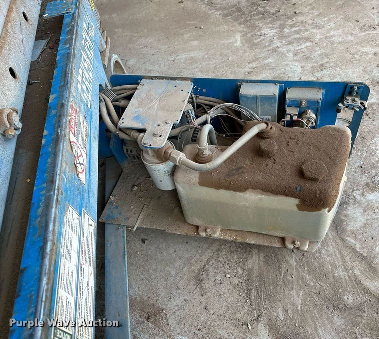 image for item OC9029 Genie GS-1930  scissor lift