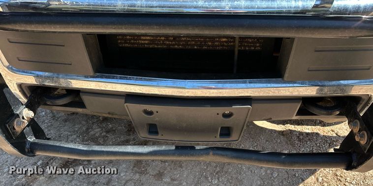 image for item OC9031 2015 Chevrolet Silverado 2500HD  Double Cab utility bed pickup truck