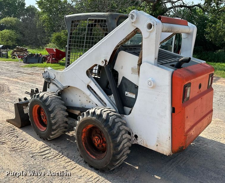 image for item OC9047 2001 Bobcat 873  skid steer loader