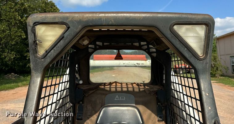 image for item OC9047 2001 Bobcat 873  skid steer loader