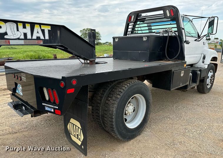 image for item OC9066 1998 GMC C7500  flatbed truck