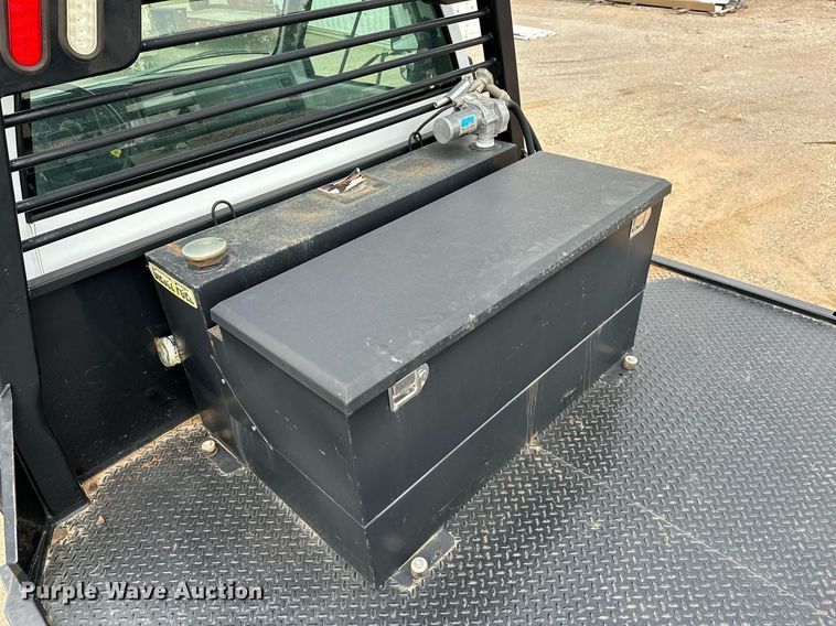 image for item OC9066 1998 GMC C7500  flatbed truck