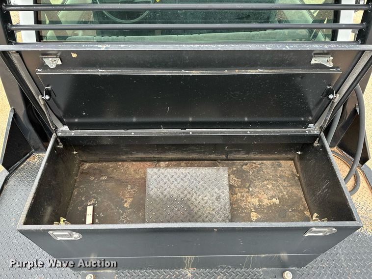 image for item OC9066 1998 GMC C7500  flatbed truck