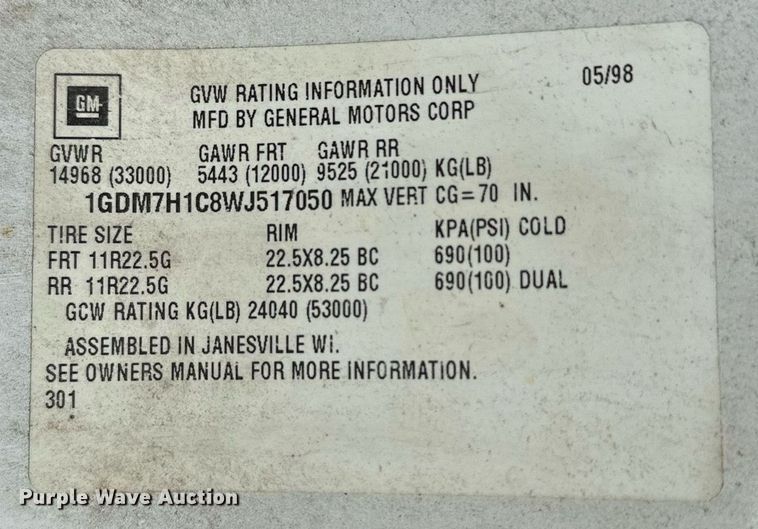 image for item OC9066 1998 GMC C7500  flatbed truck