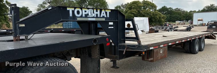 image for item OC9067 2004 Top Hat  equipment trailer