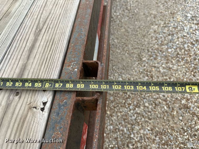 image for item OC9067 2004 Top Hat  equipment trailer