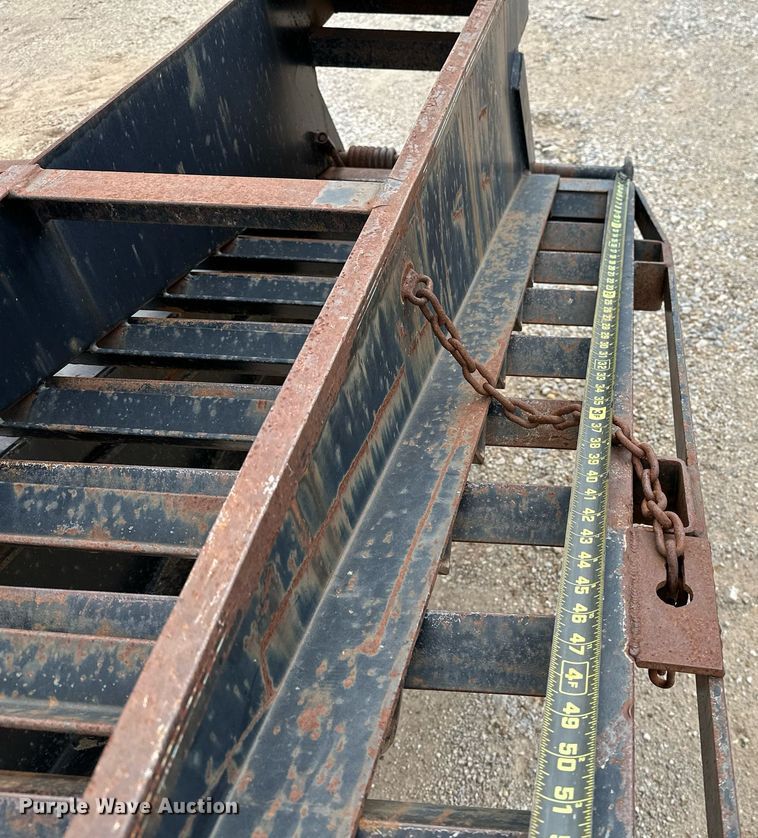 image for item OC9067 2004 Top Hat  equipment trailer