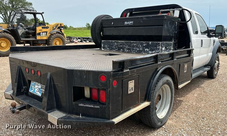image for item OC9069 2008 Ford F450 Super Duty  SuperCab flatbed truck