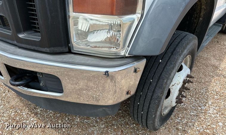 image for item OC9069 2008 Ford F450 Super Duty  SuperCab flatbed truck