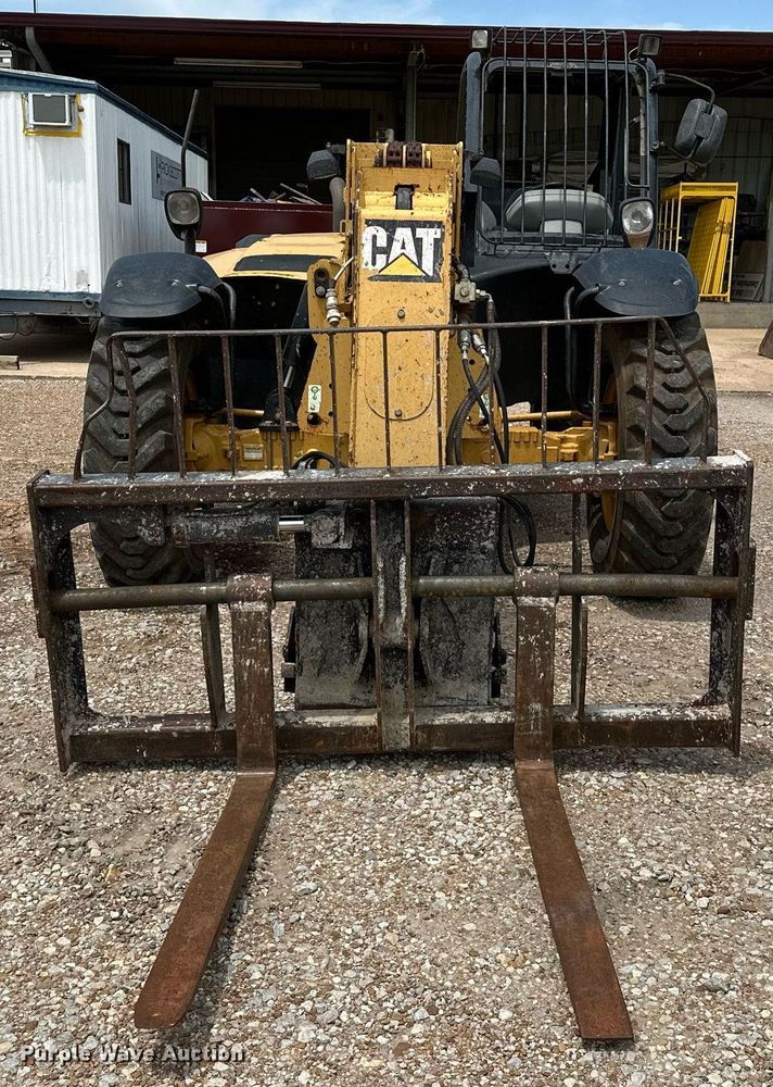 image for item OC9070 2004 Caterpillar TH360B  telehandler