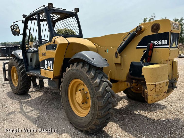 image for item OC9070 2004 Caterpillar TH360B  telehandler
