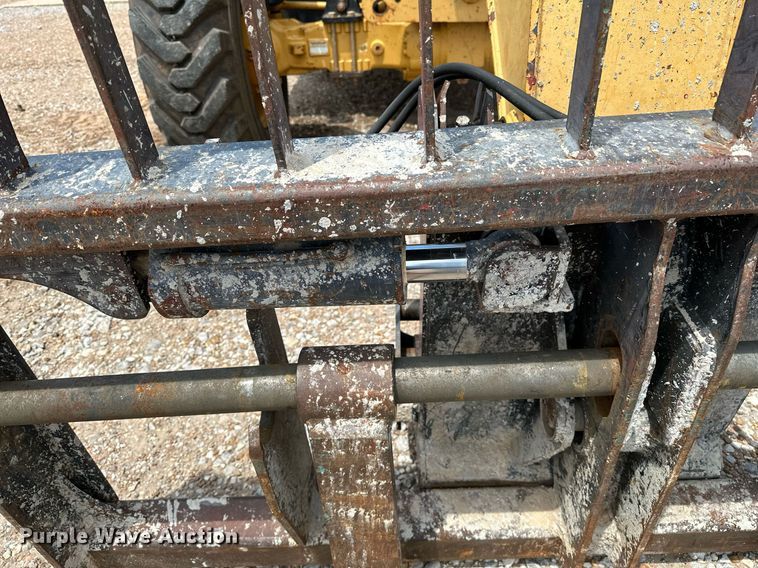 image for item OC9070 2004 Caterpillar TH360B  telehandler