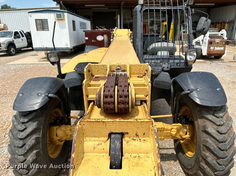 image for item OC9070 2004 Caterpillar TH360B  telehandler