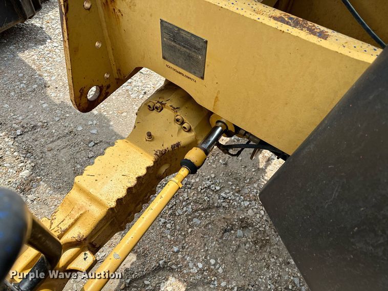 image for item OC9070 2004 Caterpillar TH360B  telehandler
