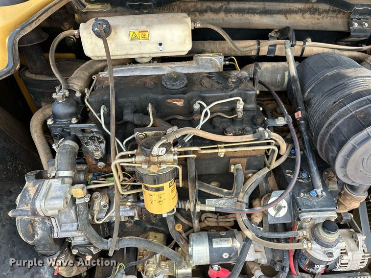 image for item OC9070 2004 Caterpillar TH360B  telehandler