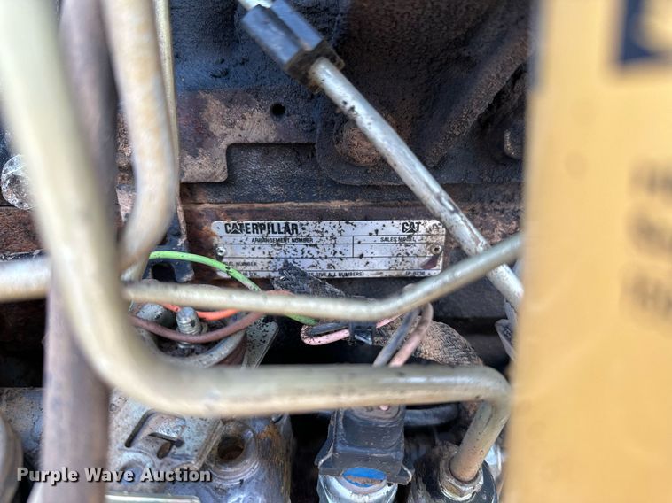 image for item OC9070 2004 Caterpillar TH360B  telehandler