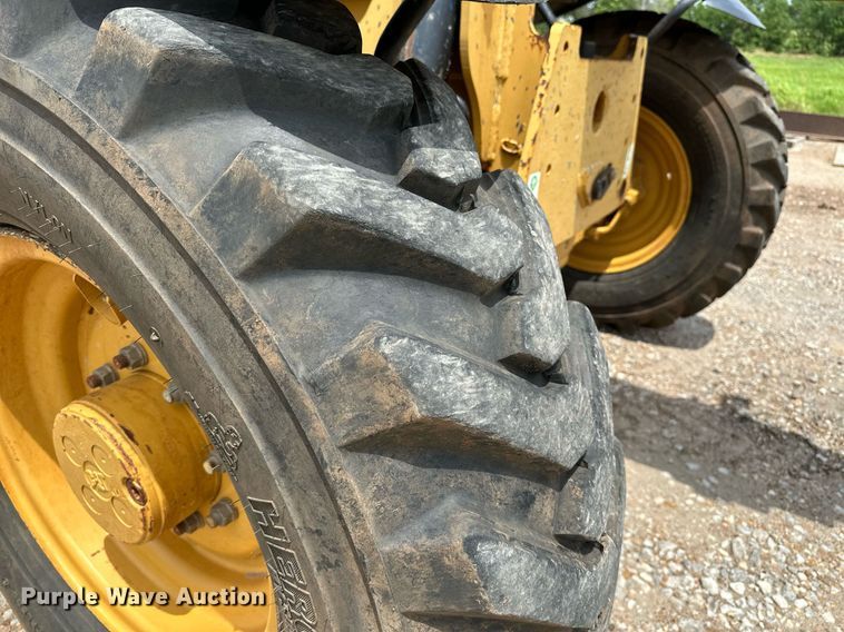 image for item OC9070 2004 Caterpillar TH360B  telehandler