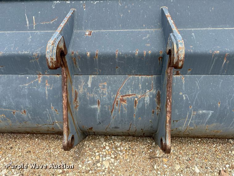 image for item OC9070 2004 Caterpillar TH360B  telehandler