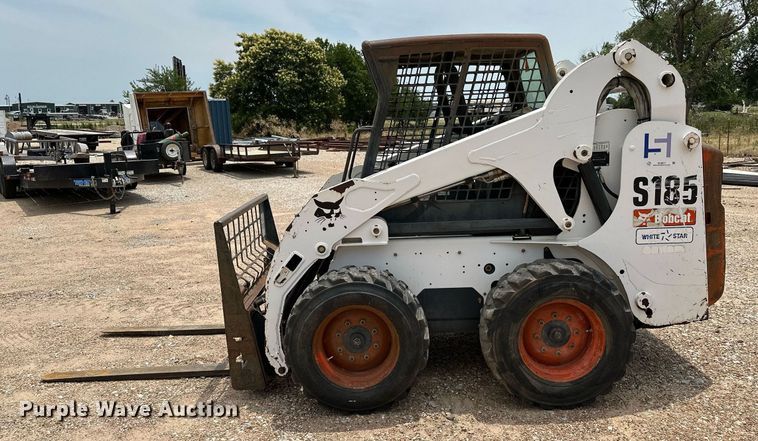 image for item OC9071 2008 Bobcat S185  skid steer loader