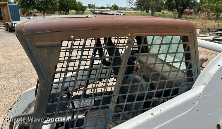 image for item OC9071 2008 Bobcat S185  skid steer loader