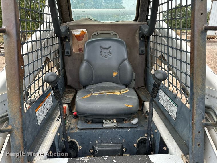 image for item OC9071 2008 Bobcat S185  skid steer loader