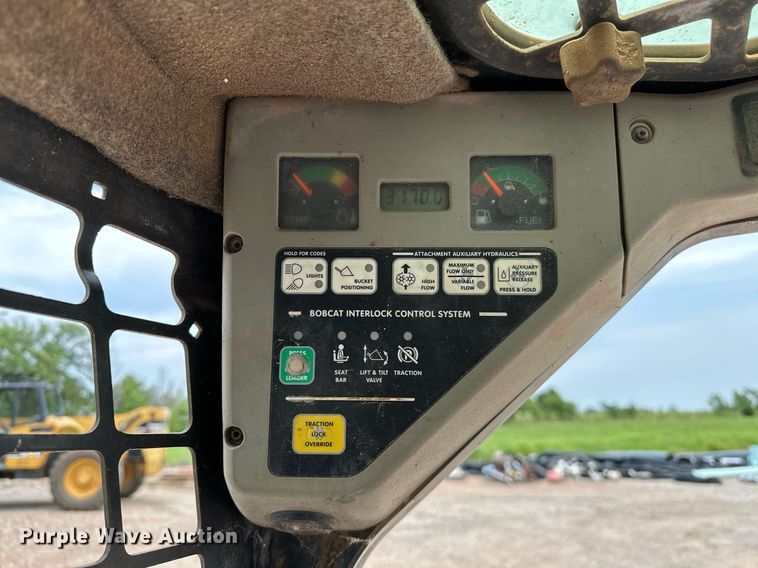 image for item OC9071 2008 Bobcat S185  skid steer loader