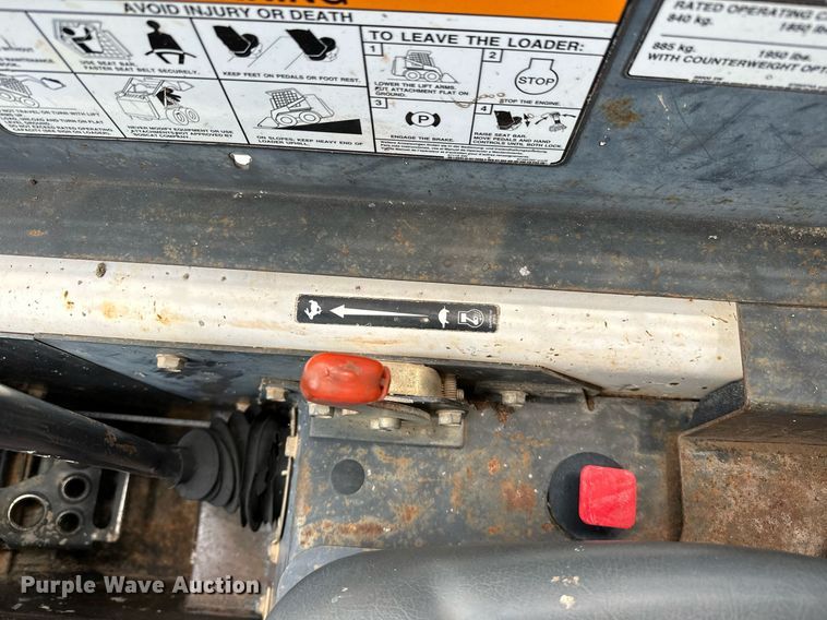 image for item OC9071 2008 Bobcat S185  skid steer loader