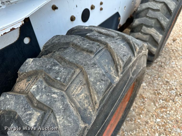 image for item OC9071 2008 Bobcat S185  skid steer loader