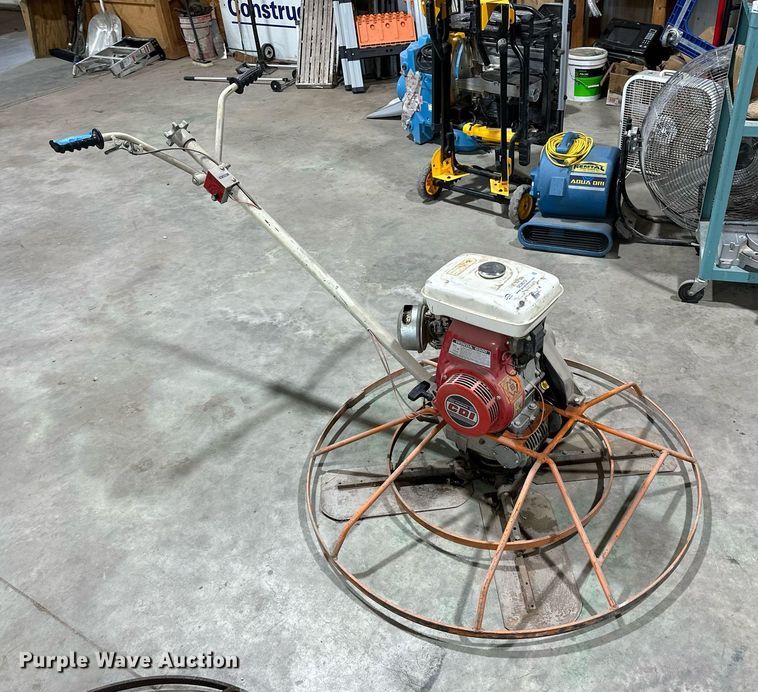 image for item OC9072 (4) power trowels