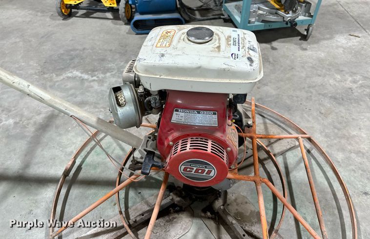 image for item OC9072 (4) power trowels