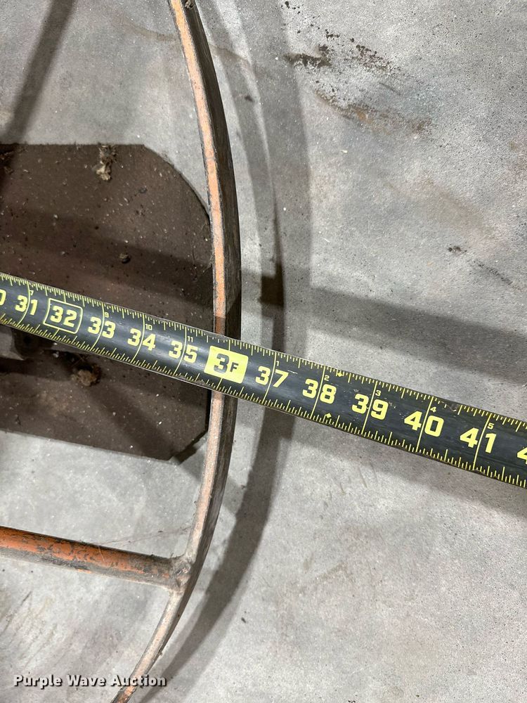 image for item OC9072 (4) power trowels