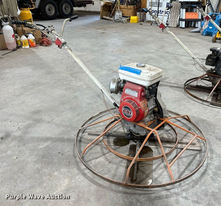 image for item OC9072 (4) power trowels