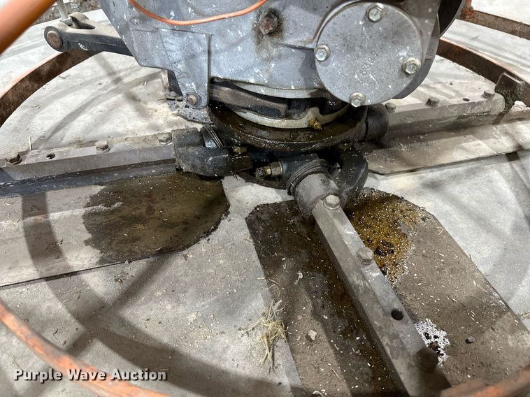 image for item OC9072 (4) power trowels