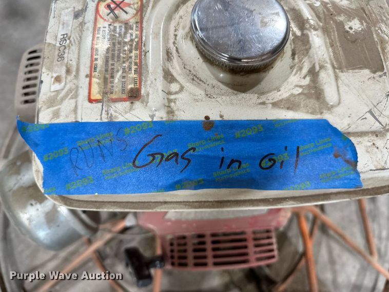 image for item OC9072 (4) power trowels