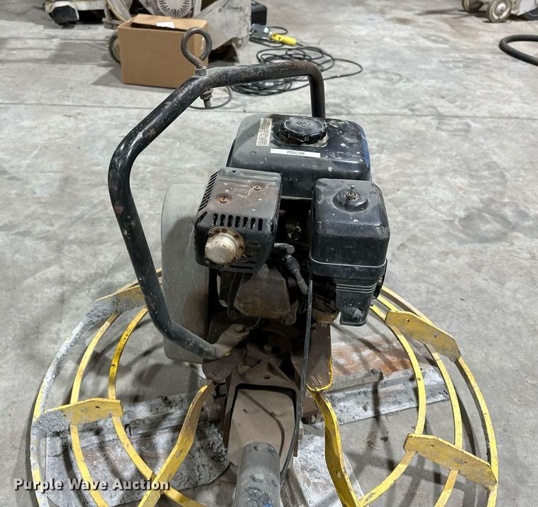 image for item OC9072 (4) power trowels