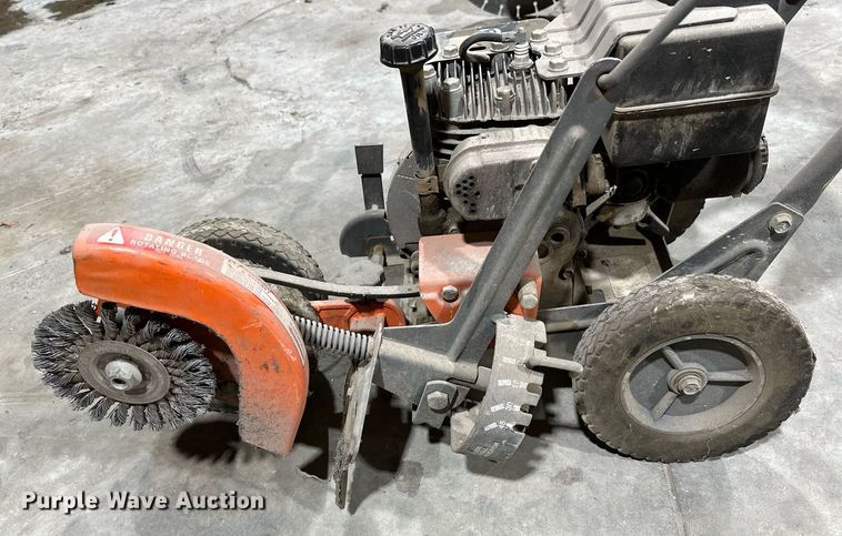 image for item OC9073 (5) concrete saws