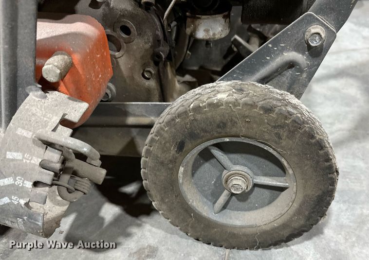 image for item OC9073 (5) concrete saws