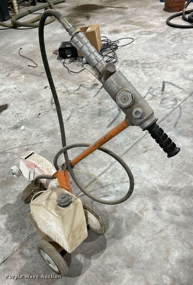 image for item OC9073 (5) concrete saws