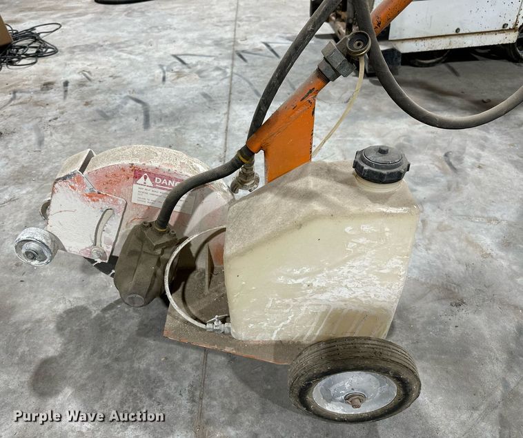 image for item OC9073 (5) concrete saws