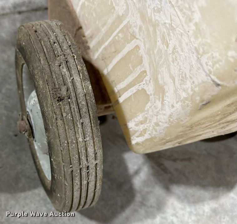 image for item OC9073 (5) concrete saws