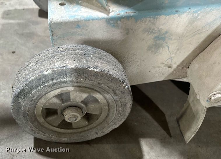 image for item OC9073 (5) concrete saws