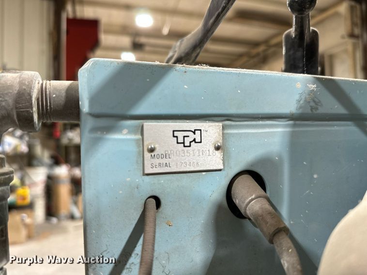 image for item OC9073 (5) concrete saws