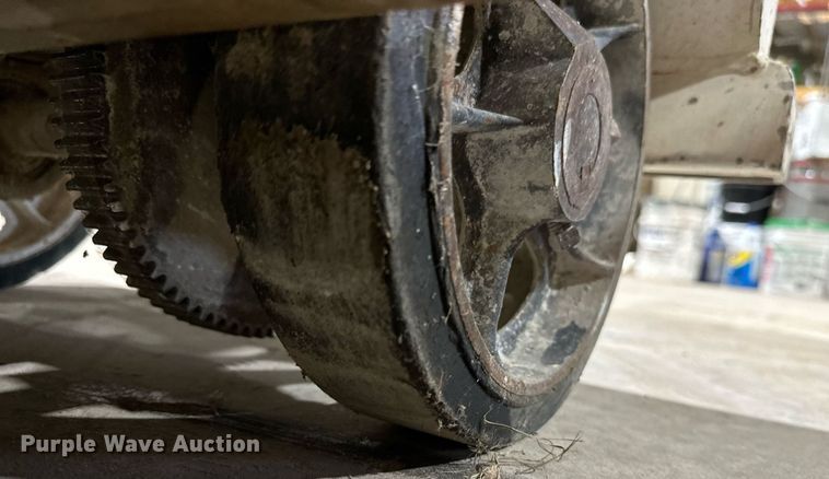 image for item OC9073 (5) concrete saws