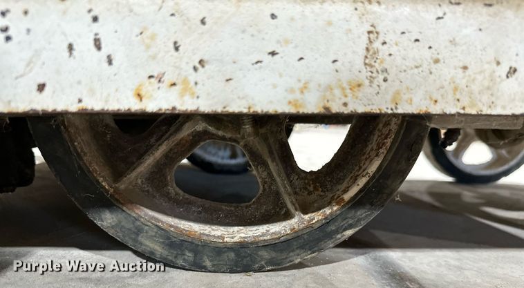 image for item OC9073 (5) concrete saws