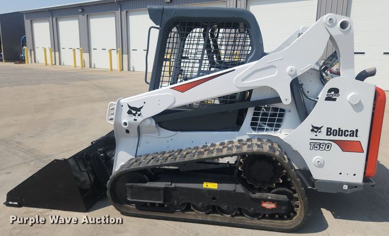 image for item OK9554 2016 Bobcat T590  tracked skid steer loader